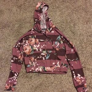 Fashion Nova CROPPED hoodie and Jeans lot